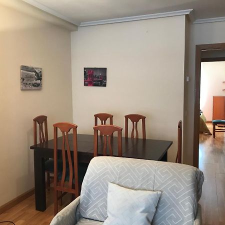 Apartamento La Cenicienta Apartment Leon Bagian luar foto