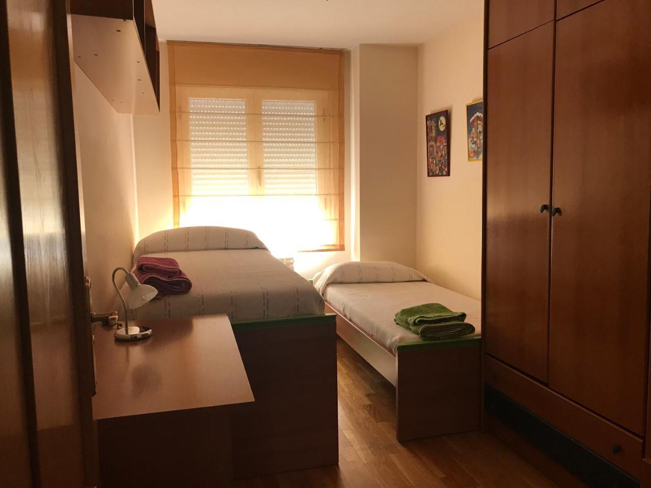 Apartamento La Cenicienta Apartment Leon Bagian luar foto